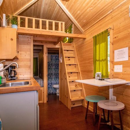 Mt Hood Tiny House Village Welches Екстер'єр фото